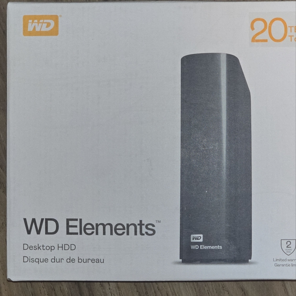WD Elements Black Desktop HDD - 20TB - Picture 2 of 6